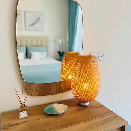 Beautiful Sea & Mountain Views In Iskele, North Cyprus Apartamento